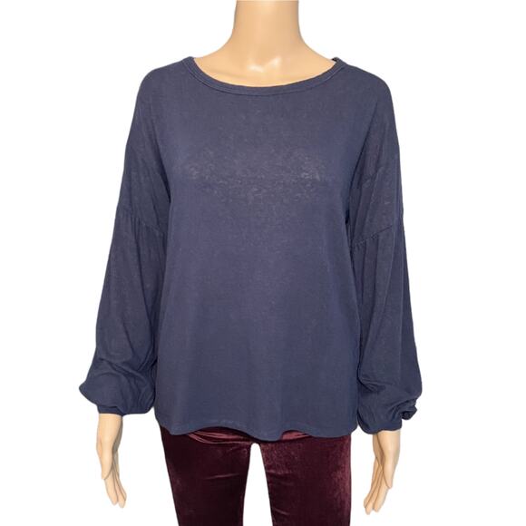 HelloNite Crewneck Sweater Size S - Picture 4 of 5